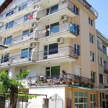 Sea House 3* Misivri